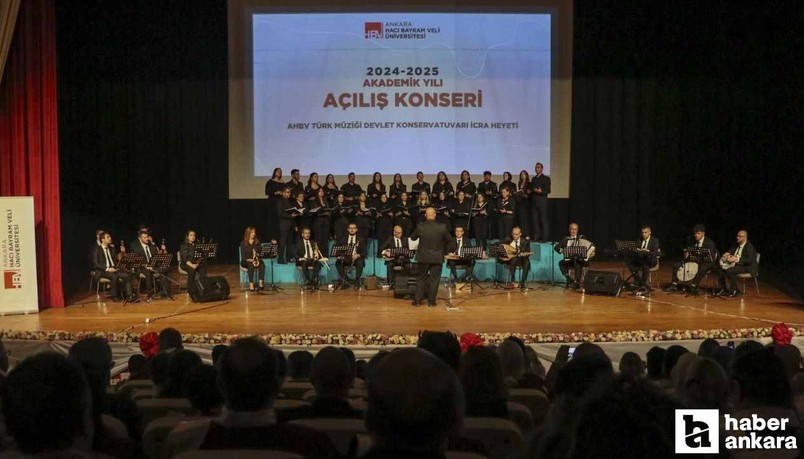 Ankara Hacı Bayram Veli Üniversitesi'nde yeni akademik yıl için sanat temalı açılış