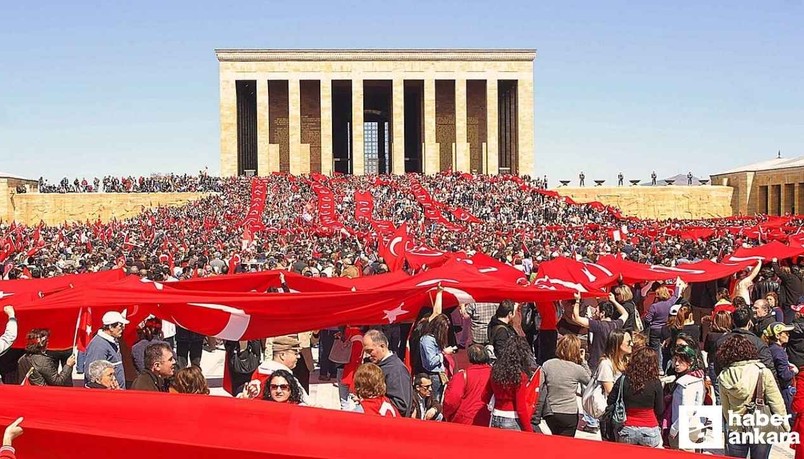 Ankara Kent Konseyi'nden Cumhuriyet yürüyüşü!