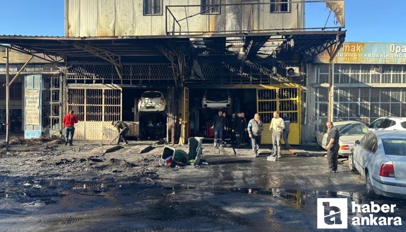 Etimesgut'ta bulunan oto tamircide yangın çıktı: 9 araç hurdaya döndü