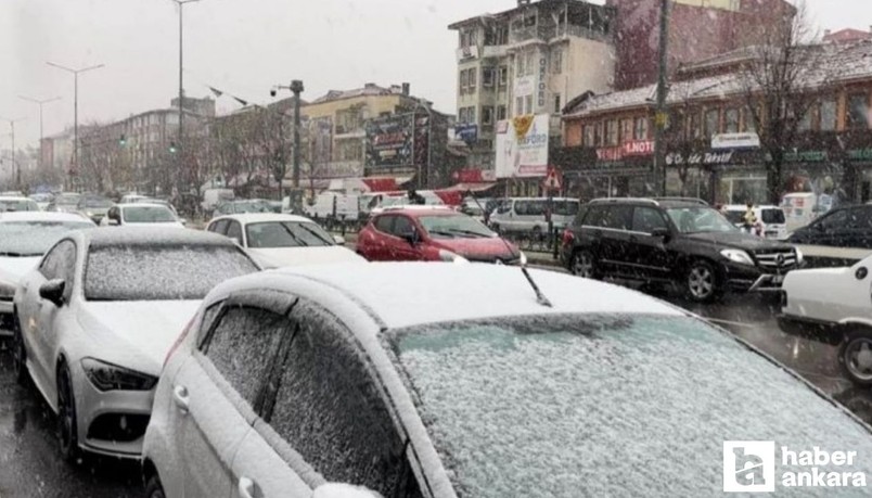 Bursa Ankara kara yolu beyaza büründü
