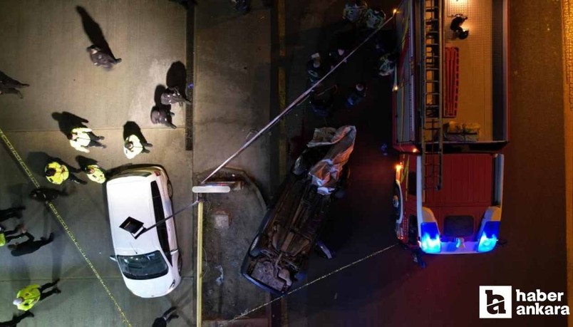 Ankara'da yolda kalan araca başka otomobil çarptı 2 kişi hayatını kaybetti