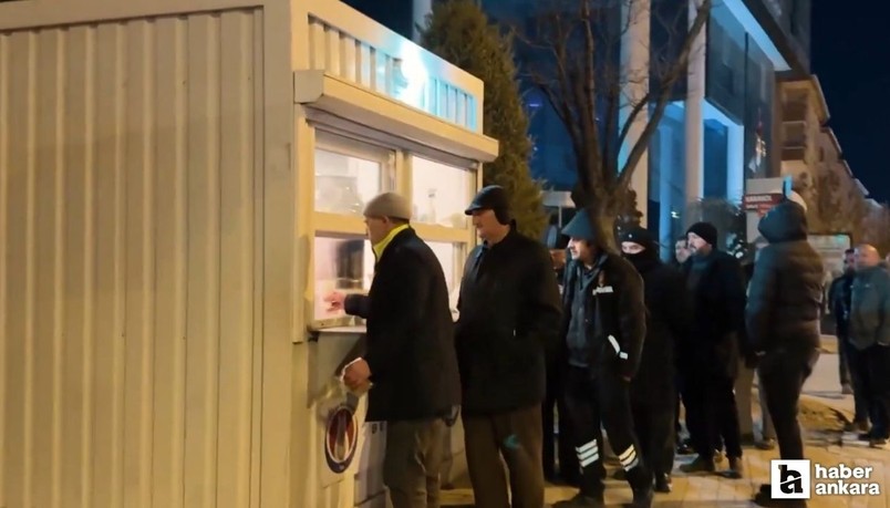 Sincan Belediyesi 5 farklı noktada çorba ikramında bulunuyor