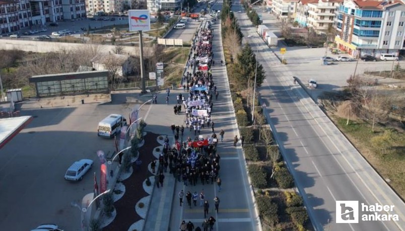 Maden işçileri özelleştirmeye karşı Ankara'ya yürüyüş başlattı