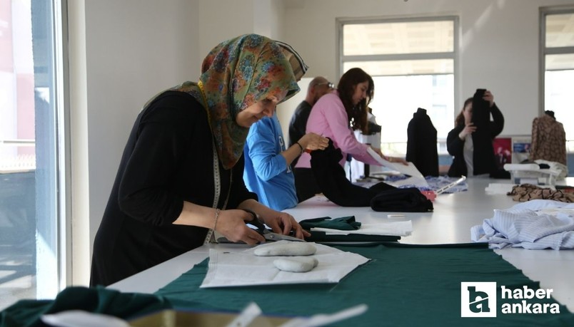 Etimesgut Belediyesi, ihtiyaç sahibi çocuklara kıyafet üretiyor