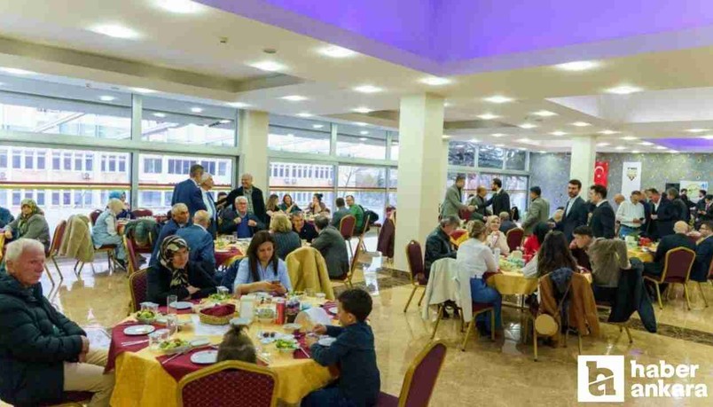 Ankara'daki Manisalılar iftar sofrasında buluştu