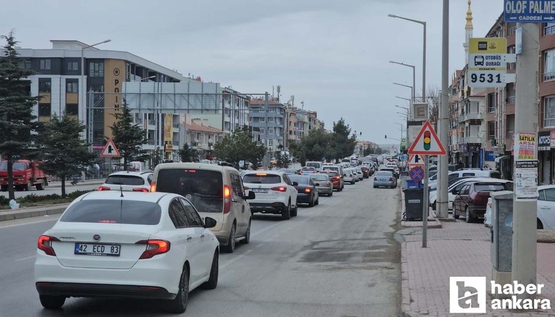Konya - Ankara karayolunda bayram dönüşü yoğunluğu yaşanıyor