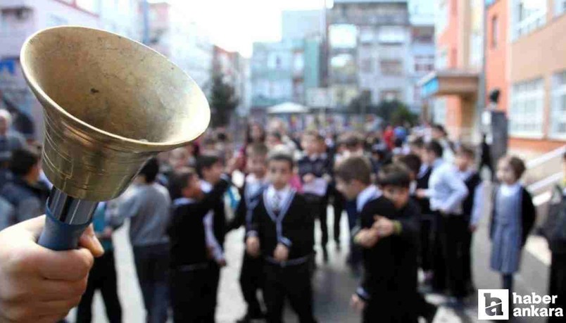 Okullarda ara tatil sonrası ilk ders çaldı