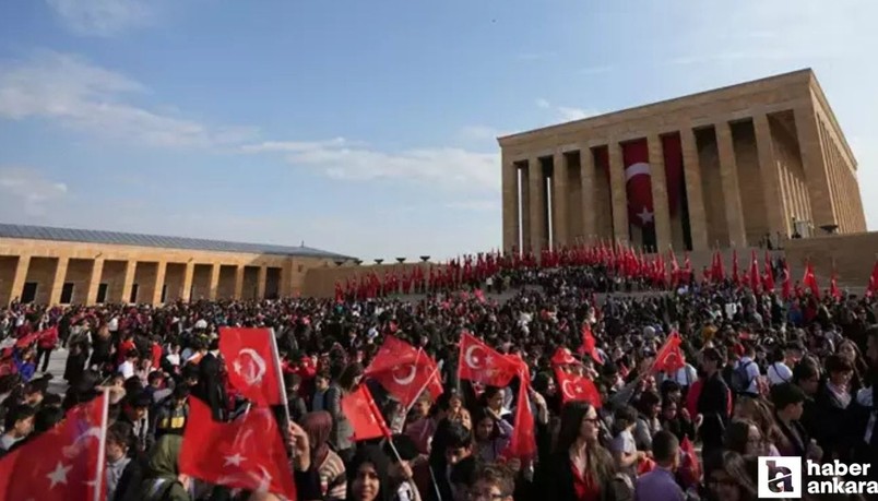 23 Nisan coşkusu Anıtkabir'de yaşandı