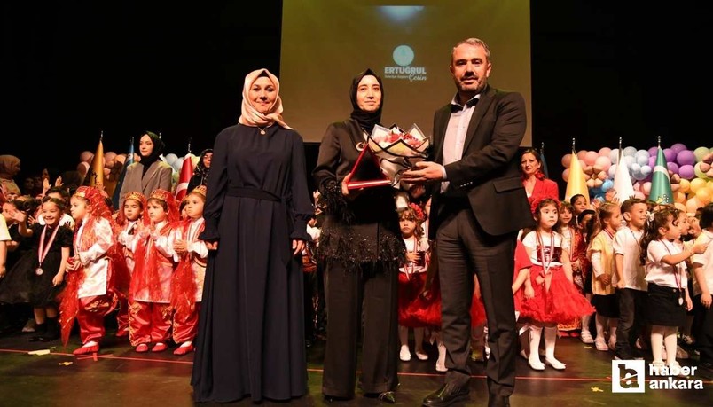Pursaklar Belediyesi'nin Nezaket Okullarında mezuniyet törenleri sürüyor