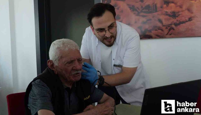 Etimesgut Belediyesi işitme kaybının erken tespiti için yaşlı bireylere frekans testi yaptı