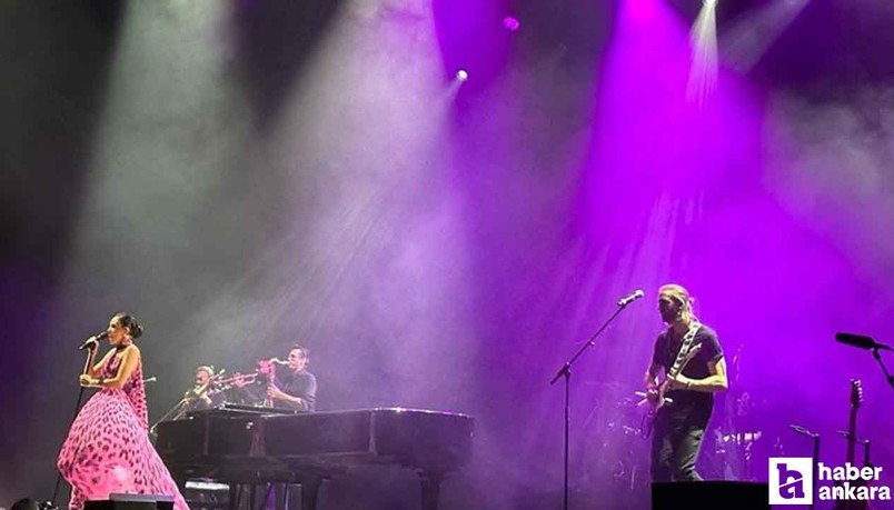 Yeni albüm çıkaracak Karsu'nun Ankara konseri için tarih belli oldu