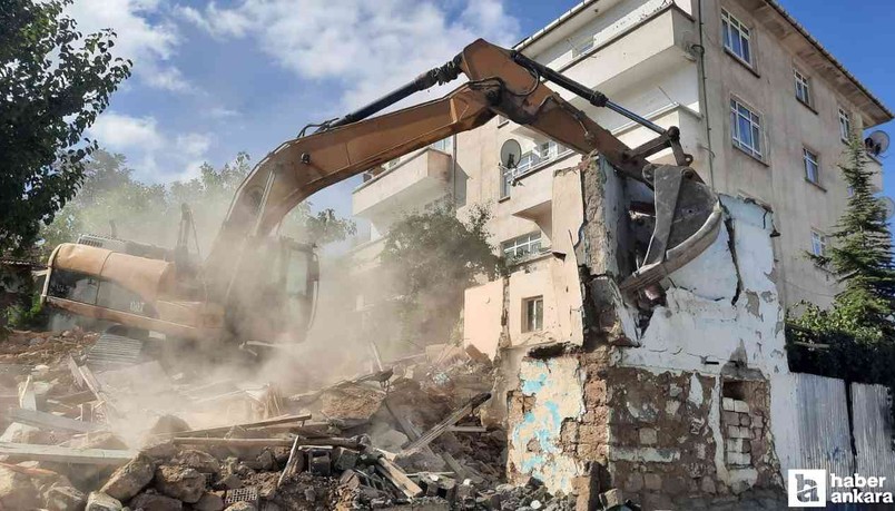 Altındağ Belediyesi, ilçedeki metruk yapılarla mücadele etmeye devam ediyor