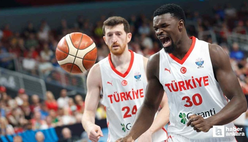 Polonya'yı etkili oyunla geçen 12 Dev Adam yarı finale yükseldi