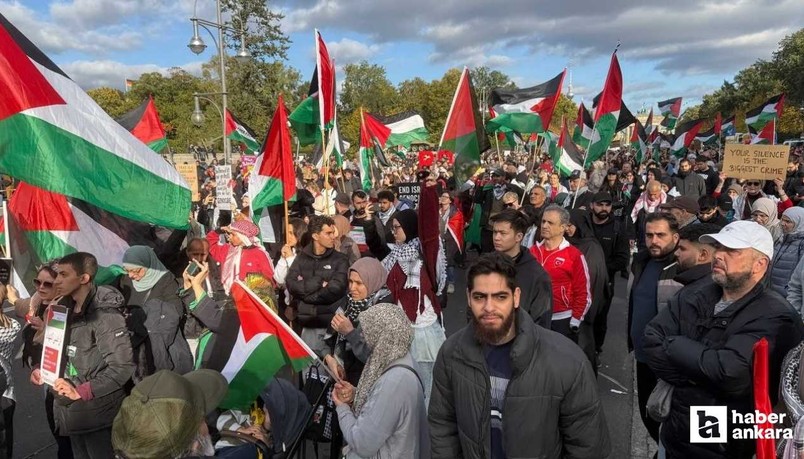 Berlin polisi Filistin’e destek gösterisinde 10 yaşındaki çocuğu gözaltına aldığını