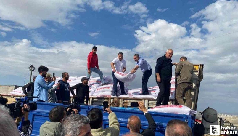 Sincan Belediyesi çiftçilere yüzde 75 hibe destekli tohum yardımı yaptı