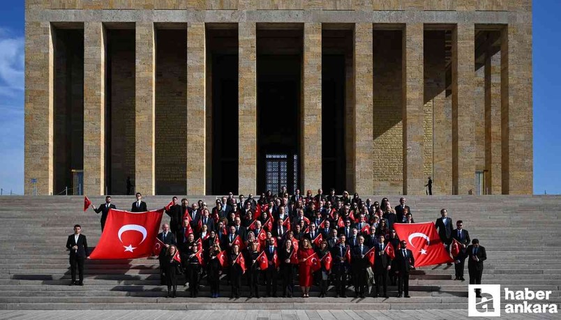 CSO'dan Anıtkabir'e anlamlı ziyaret