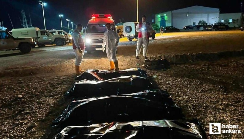 Düzensiz göçmenleri taşıyan tekneler Libya açıklarında alabora oldu: 4 ölü