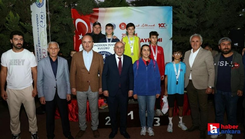 Keçiören Belediyesi'nde Cumhuriyet'in 100. yılına özel Laser Run Koşusu düzenlendi