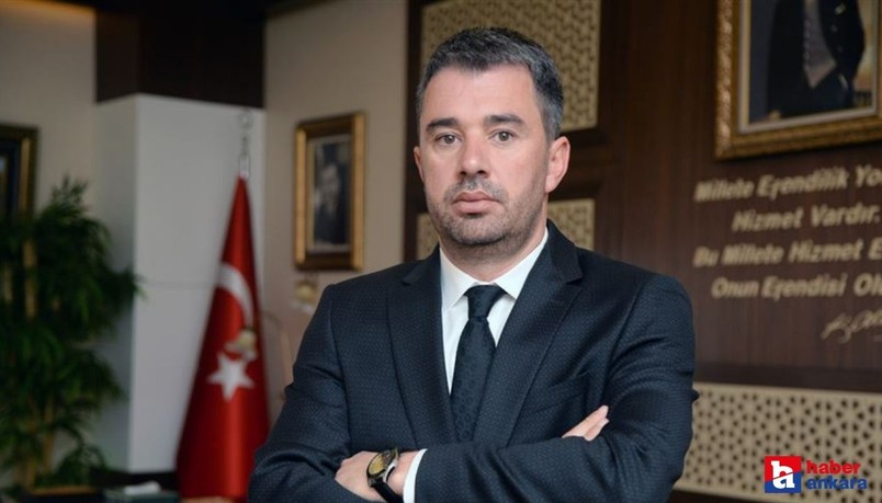 Ertuğrul Çetin, Cumhuriyet yürüyüşü için vatandaşları belediye binası önüne davet etti