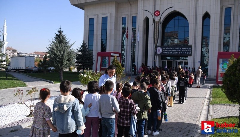 Devlet Tiyatroları Pursaklar Sahnesi’nde çocuklar sanatla yoğruluyor!