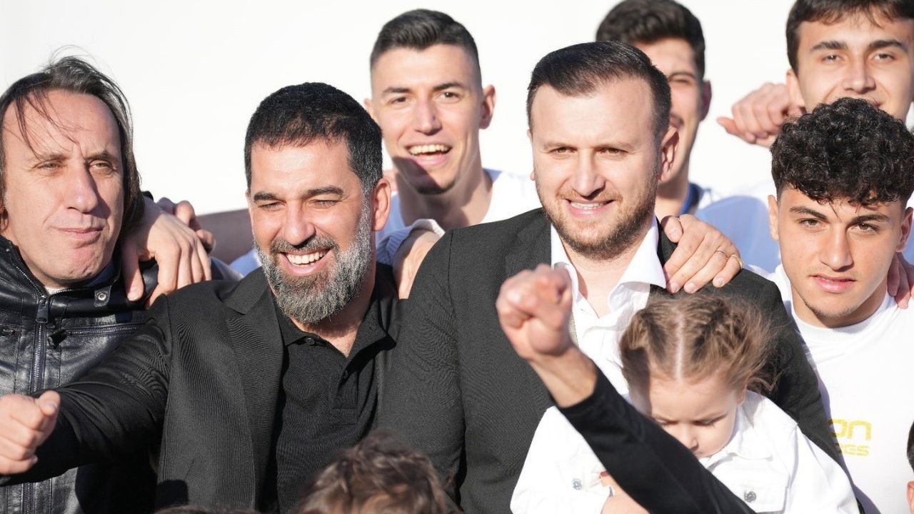Arda Turan Eyüpspor'a veda etti - Resim: 3