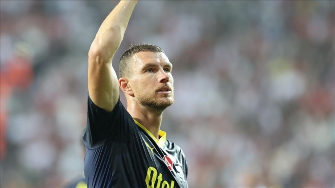 Fenerbahçe'de bir günde iki veda - Resim: 2