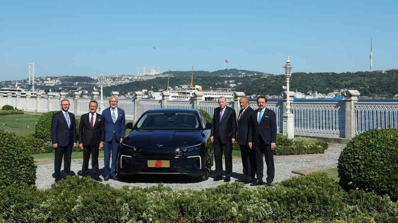 Cumhurbaşkanı Erdoğan test etti! TOGG T10F'in özellikleri neler? - Resim: 1