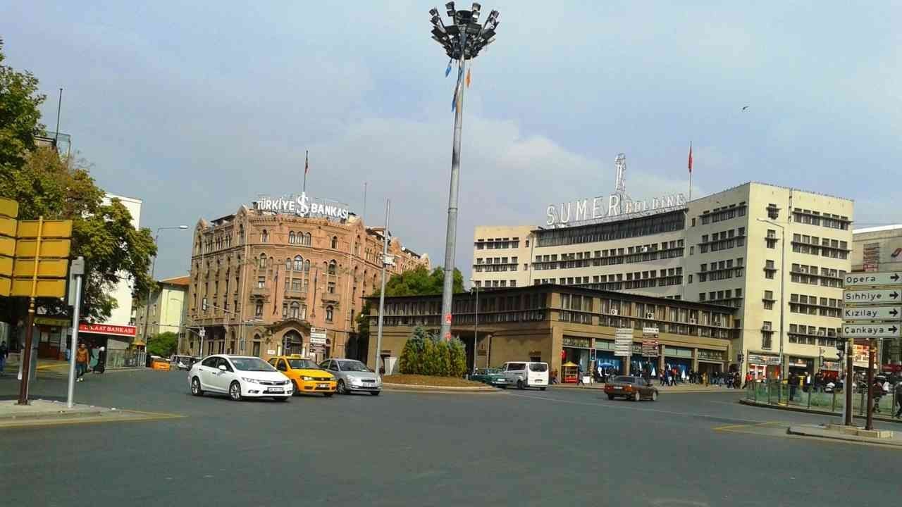 Başkentli olan olmayan herkesin görmesi gerekiyor! Ankara'nın en ünlü caddeleri - Resim: 4